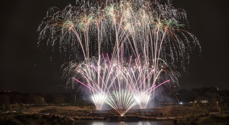 PYROMUSICAL TO LIGHT UP SKY ABOVE KYNREN PYROMUSICAL TO LIGHT UP SKY ABOVE KYNREN