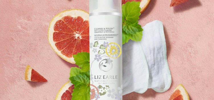 THE BEAUTY BRAND WITH A ONE SIZE FITS ALL PHILOSOPHY THE BEAUTY BRAND WITH A ONE SIZE FITS ALL PHILOSOPHY