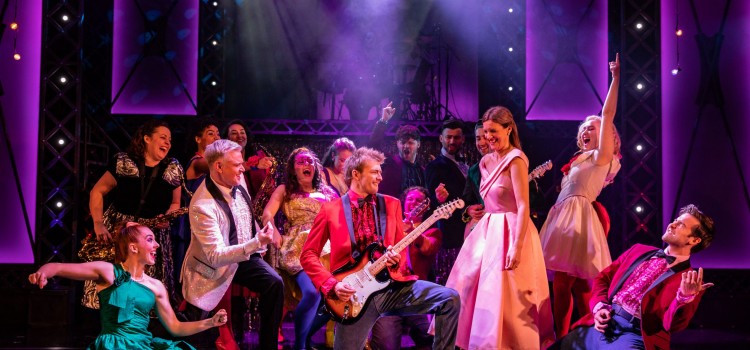 FOOTLOOSE THE MUSICAL – IS BACK FOOTLOOSE THE MUSICAL – IS BACK