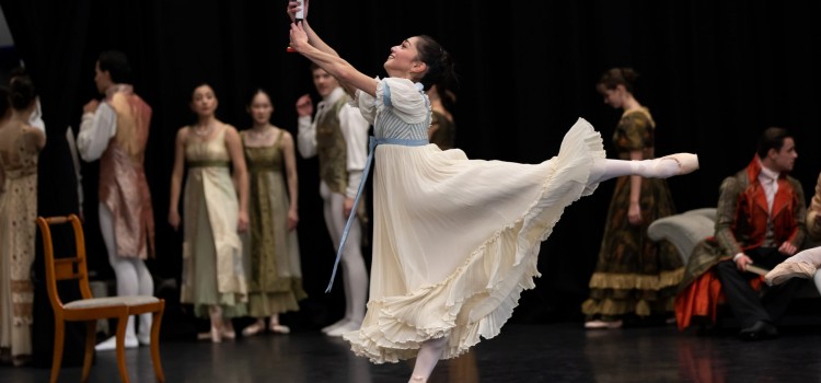 THE NUTCRACKER – A TRADITIONAL PART OF CHRISTMAS THE NUTCRACKER – A TRADITIONAL PART OF CHRISTMAS