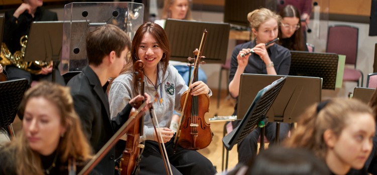 TALENTED YOUNG MUSICIANS JOIN FORCES TALENTED YOUNG MUSICIANS JOIN FORCES