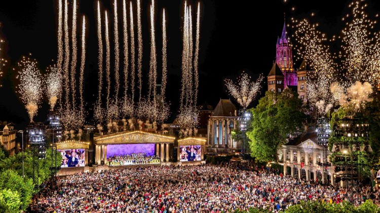 ANDRE RIEU’S SUMMER CONCERT COMES TO LEEDS CINEMAS ANDRE RIEU’S SUMMER CONCERT COMES TO LEEDS CINEMAS