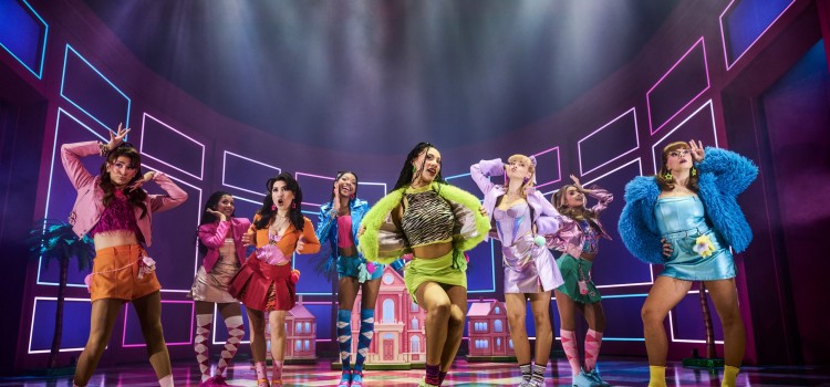 THE ICONIC WEST END MUSICAL COMES TO THE GRAND THE ICONIC WEST END MUSICAL COMES TO THE GRAND