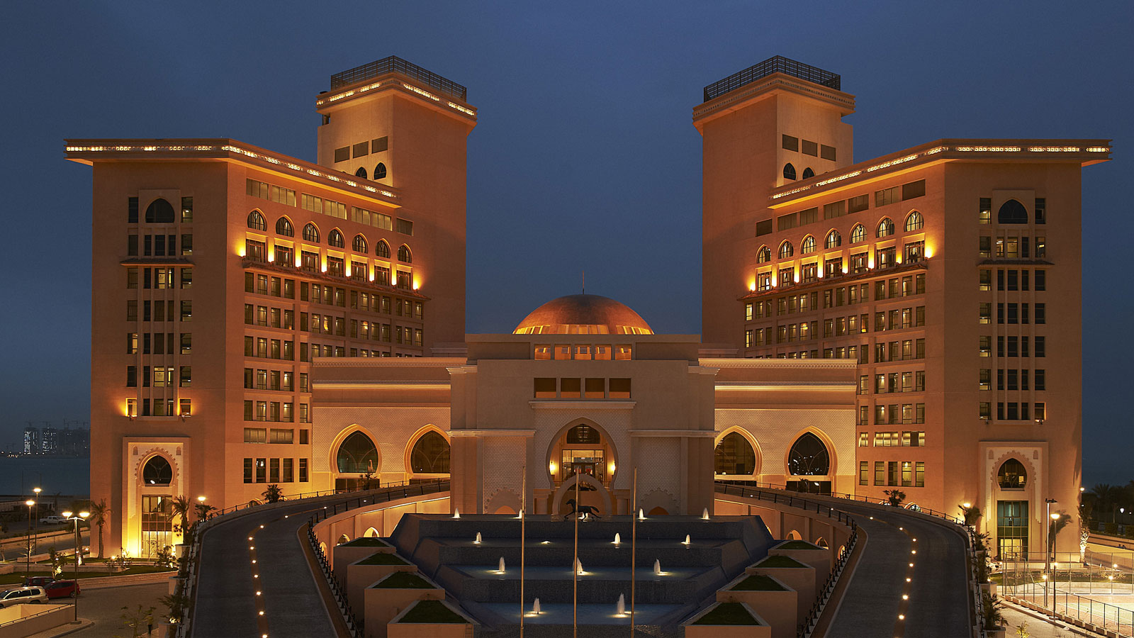Qatar_Exterior- of St Regis Doha
